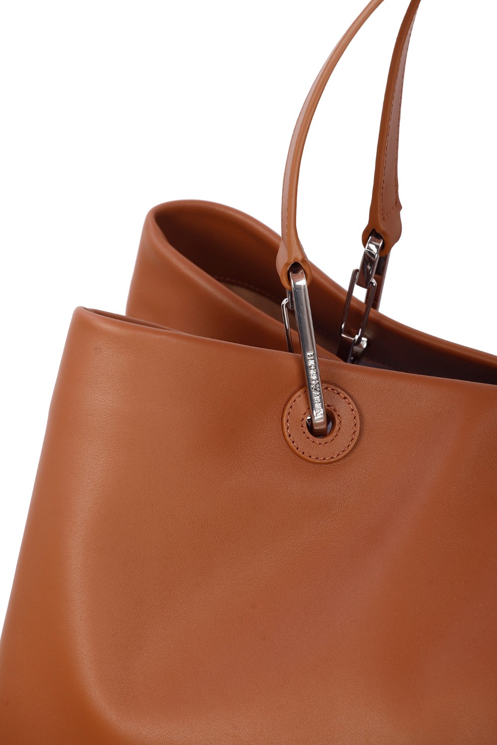 shop EMPORIO ARMANI  Borsa: Emporio Armani shopper grande MyEA in pelle ecologica Armani Sustainability Project.
Tasca interna con zip.
Manici.
Doppio scomparto intero.
Dimensioni: 49x31x19cm.
Composizione: 100% Pelle di bovino.
Fabbricato in Cina.. Y3D219 Y478E-80009 number 3436269